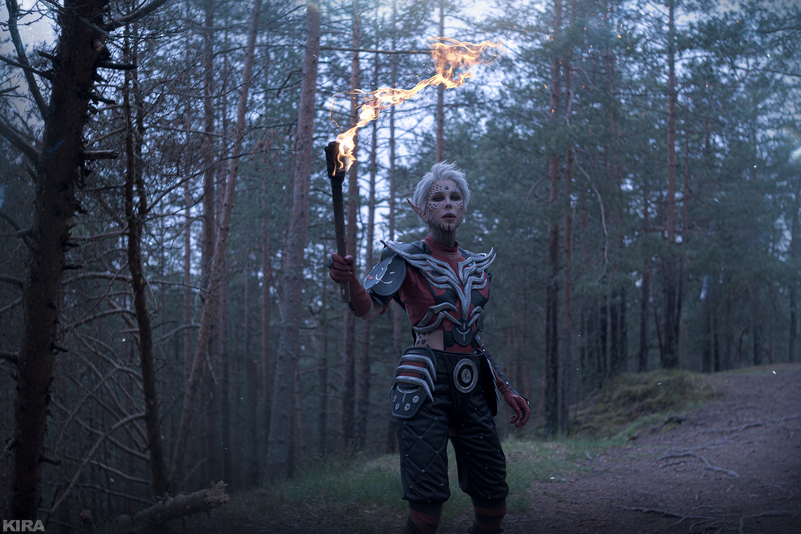 Baldurs Gate 3 - Tav (Githyanki) Cosplay character costume portrait