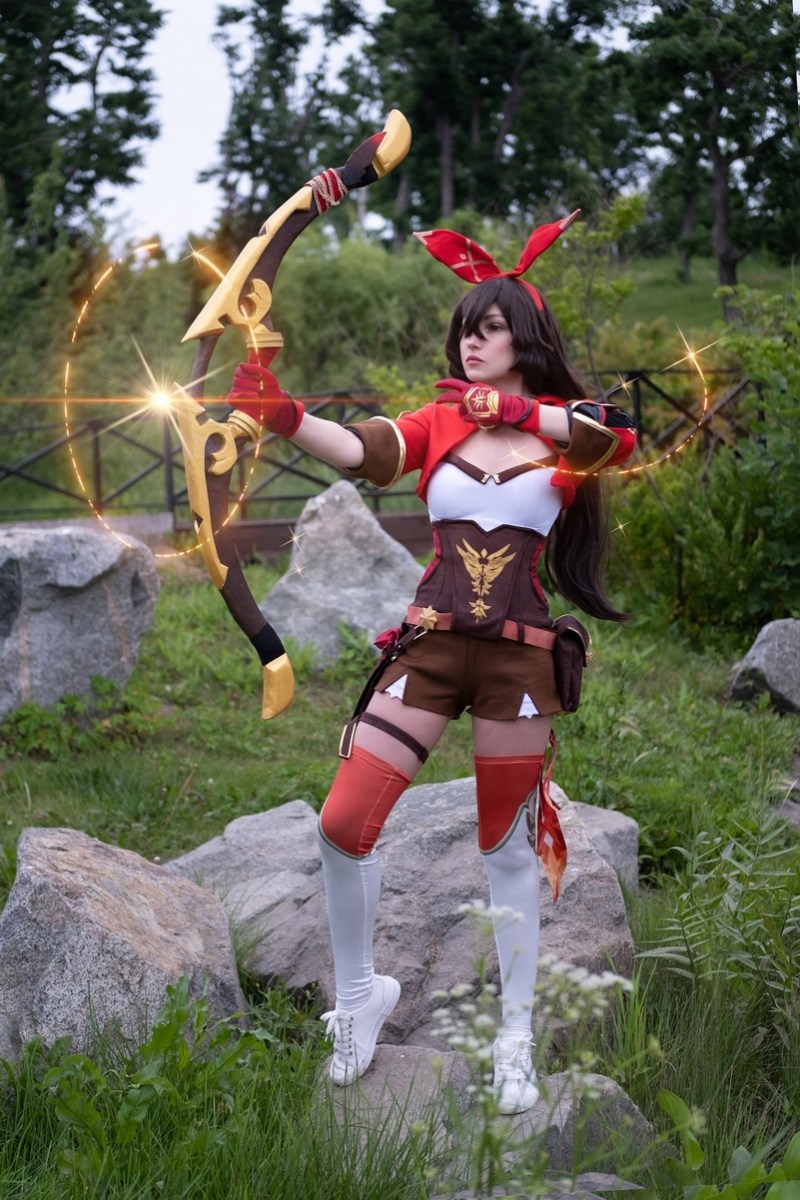 Genshin Impact - Amber Cosplay full length photo