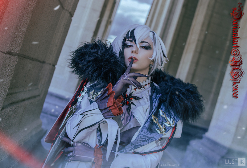 Genshin Impact Arlecchino Cosplay 14