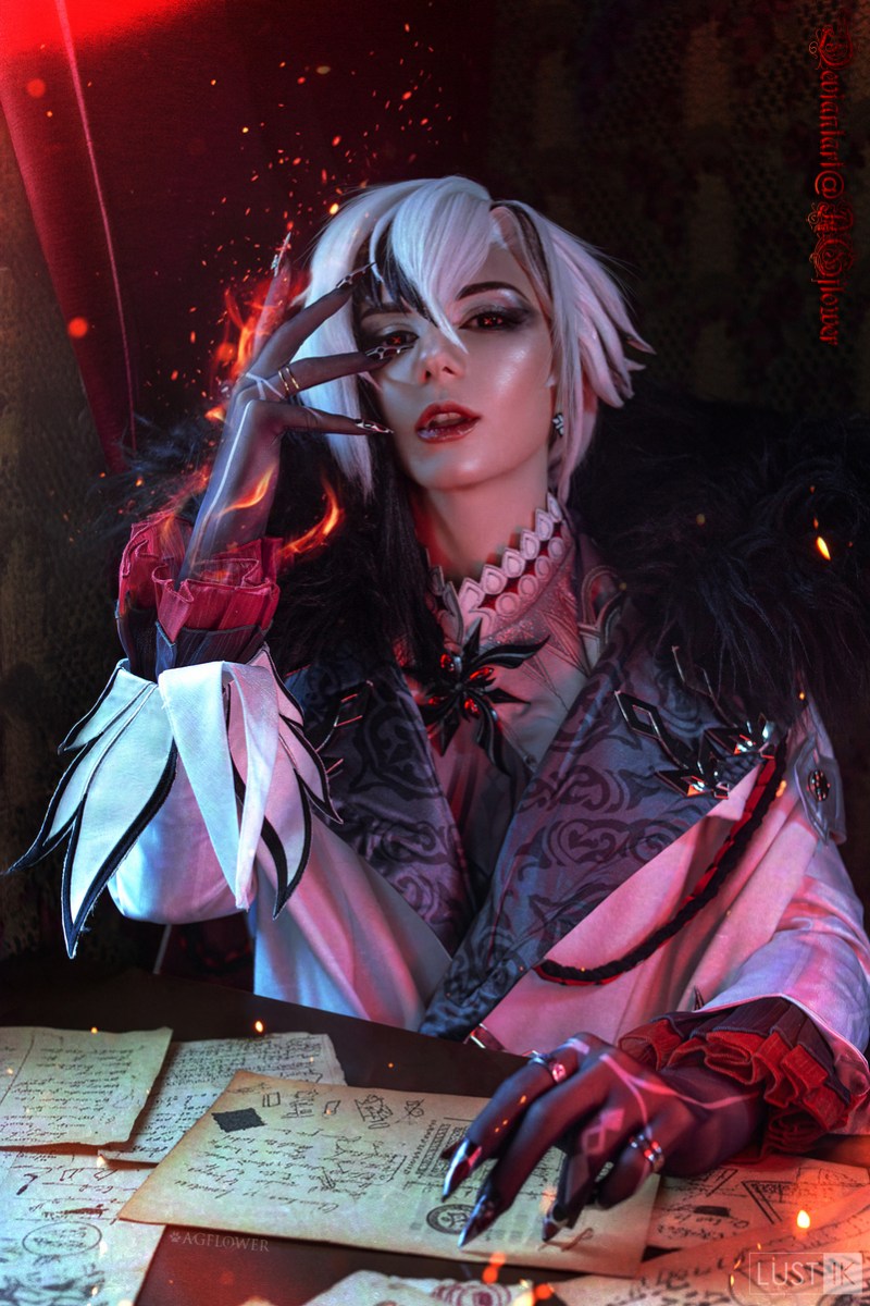 Genshin Impact Arlecchino Cosplay 5 1