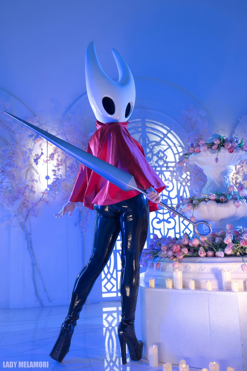 Hollow Knight - Silksong - Hornet Cosplay full body portrait photography