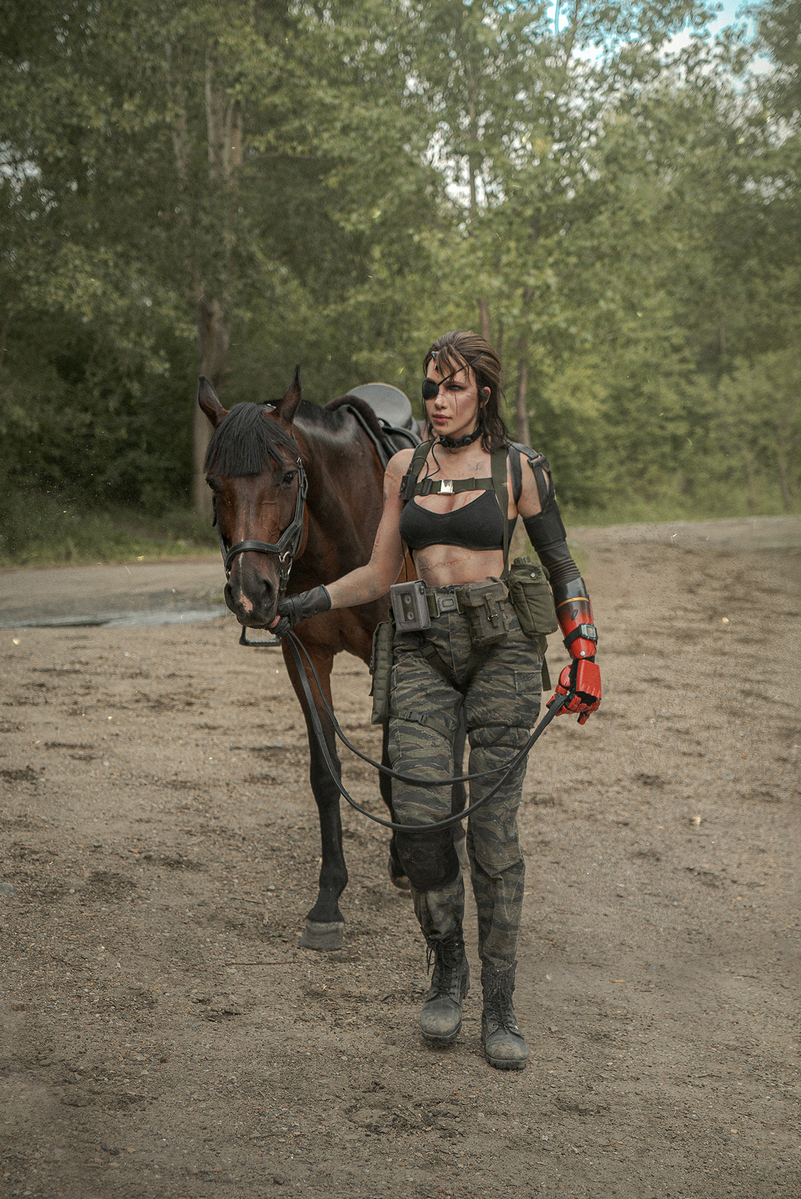 Metal Gear Solid 5 - The Phantom Pain - Venom Snake Cosplay - soft focus shot Metal Gear Solid 5 - The Phantom Pain - Venom Snake Cosplay - soft focus shot
