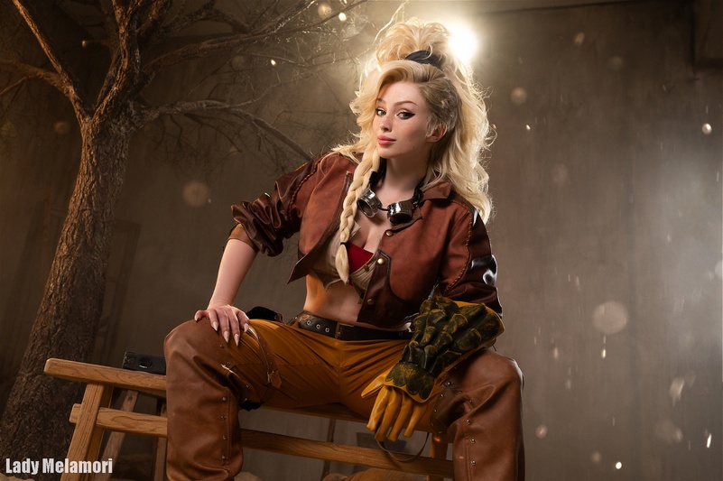 Monster Hunter Wilds - Gemma (Little Miss Forge) Cosplay anime character costume photo