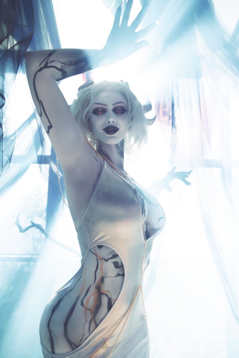 Queen of the Dead Original Vision Cosplay - apparel study