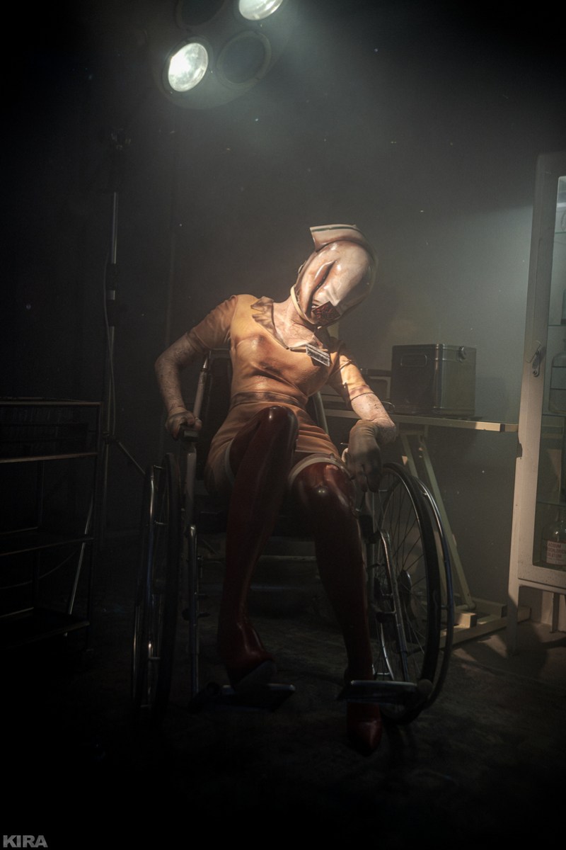 Silent Hill Nurse Cosplay 14