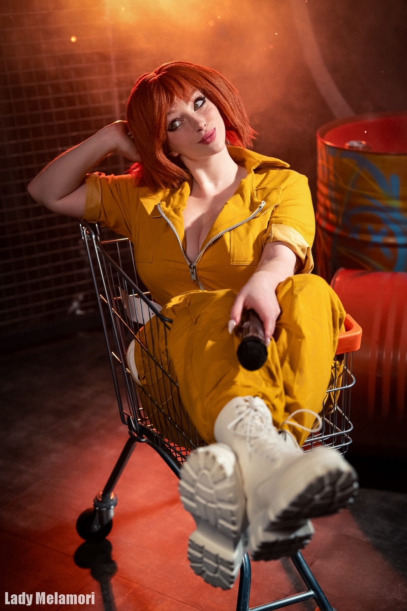 Teenage Mutant Ninja Turtles - April O Neil Cosplay character portrait photography