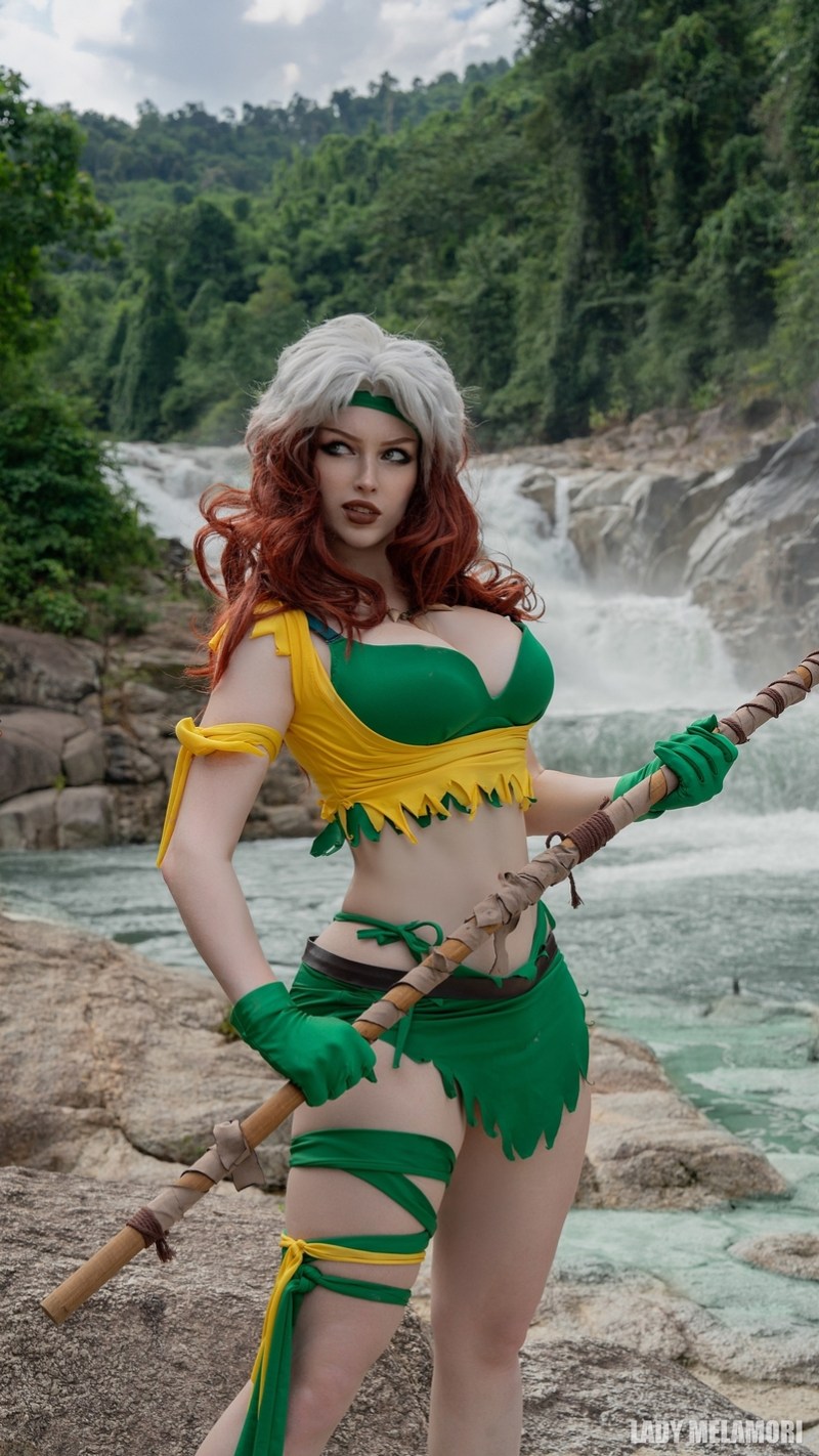 X-Men - Savage Land - Rogue Cosplay character costume portrait