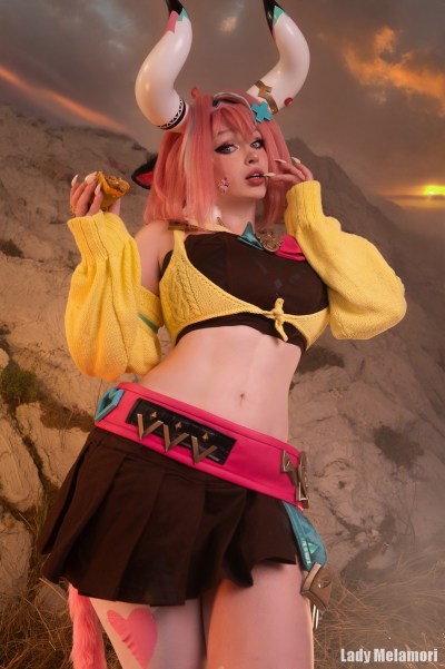 Genshin Impact - Varesa Cosplay