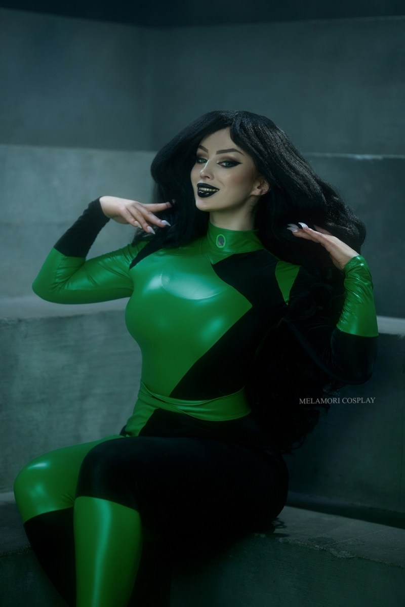 Kim Possible - Shego Cosplay costume showcase portrait