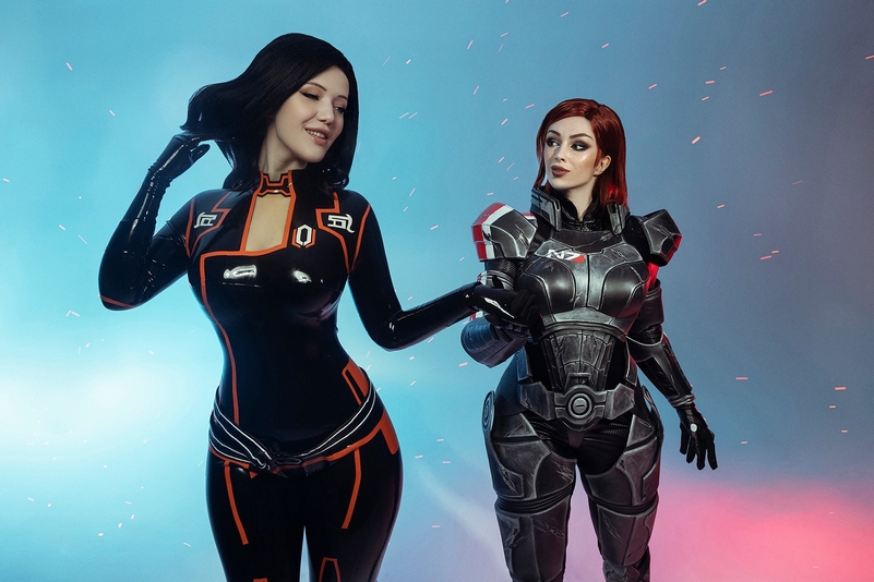 Mass Effect 3 Jane Catherine Shepard Miranda Lawson Cosplay 5
