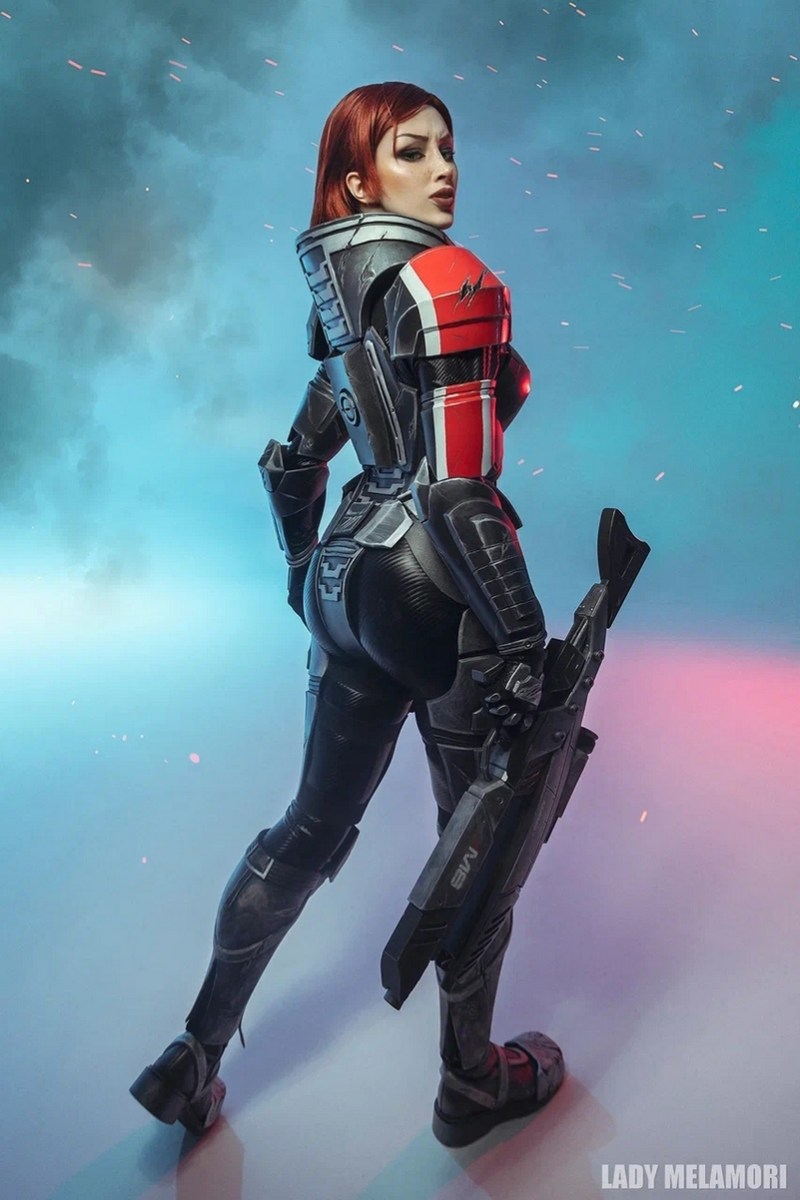 Mass Effect - Jane Catherine Shepard Cosplay full body portrait
