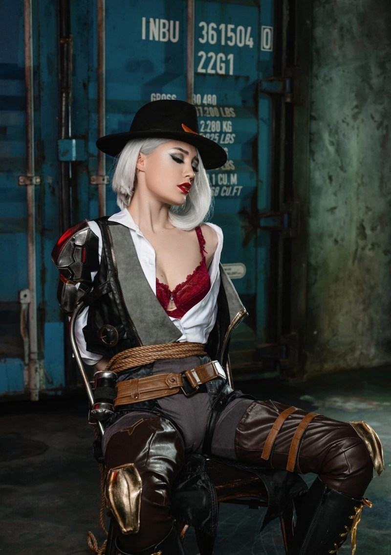 Overwatch Ashe (Elizabeth Caledonia Calamity Ashe) (Lingerie) Cosplay
