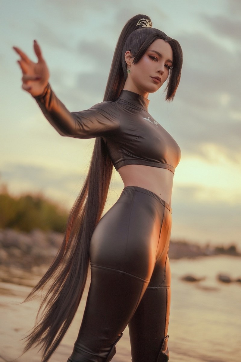 Valorant Wei Ling Ying (Sage) Cosplay