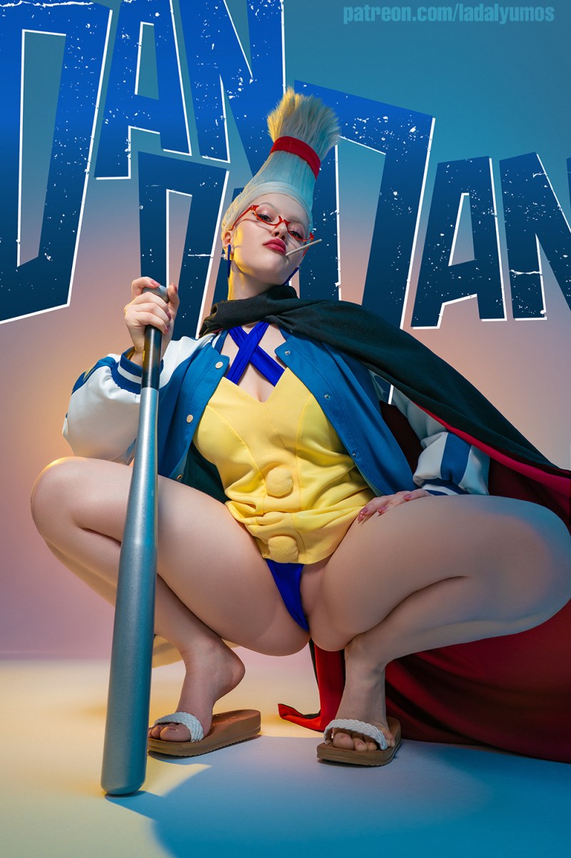 Dandadan Seiko Ayase (Santa Dodoria) Cosplay 2
