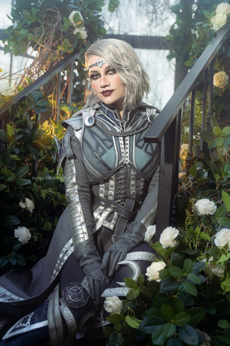Baldurs Gate 3 - Isobel Thorm (Iz) Cosplay full length photo