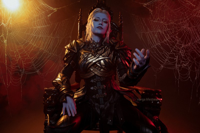 Baldurs Gate 3 - Minthara Baenre (Nightwarden) Cosplay - body photo Baldurs Gate 3 - Minthara Baenre (Nightwarden) Cosplay - body photo