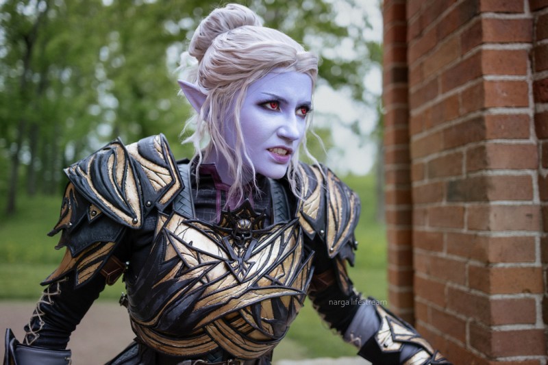 Baldurs Gate 3 - Minthara Baenre (Nightwarden) Cosplay full body portrait