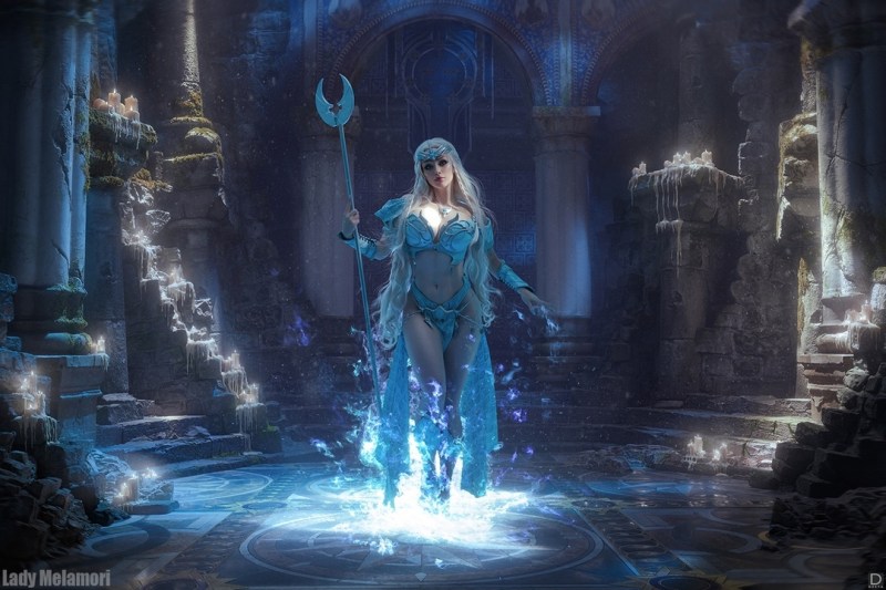 Baldurs Gate 3 - Selune (The Lady of Silver and the Moonmaiden) Cosplay - character photo