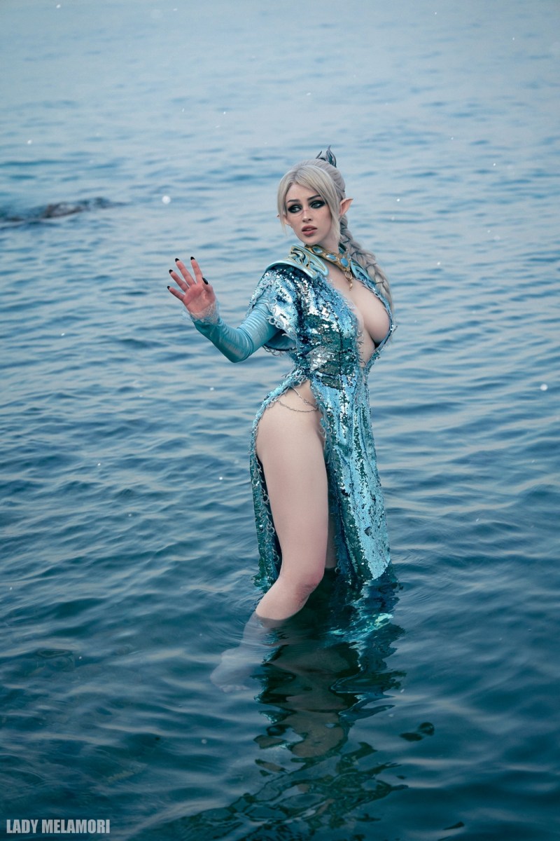 Baldurs Gate 3 - Shadowheart (Jenevelle Hallowleaf) Cosplay - character analysis