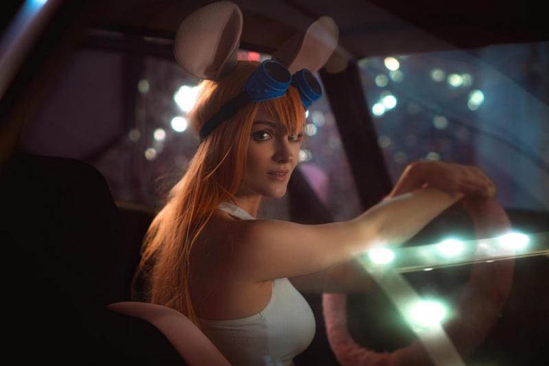 Chip n Dale Rescue Rangers - Gadget Hackwrench Cosplay - soft focus shot
