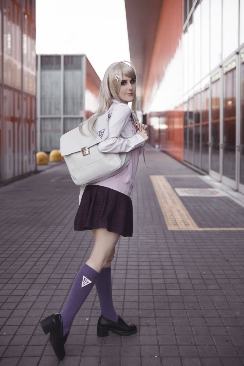 Danganronpa 3 - Killing Harmony - Kaede Akamatsu (School) Cosplay - MartinaEdelstein #03 - body photo Danganronpa 3 - Killing Harmony - Kaede Akamatsu (School) Cosplay - MartinaEdelstein #03 - body photo