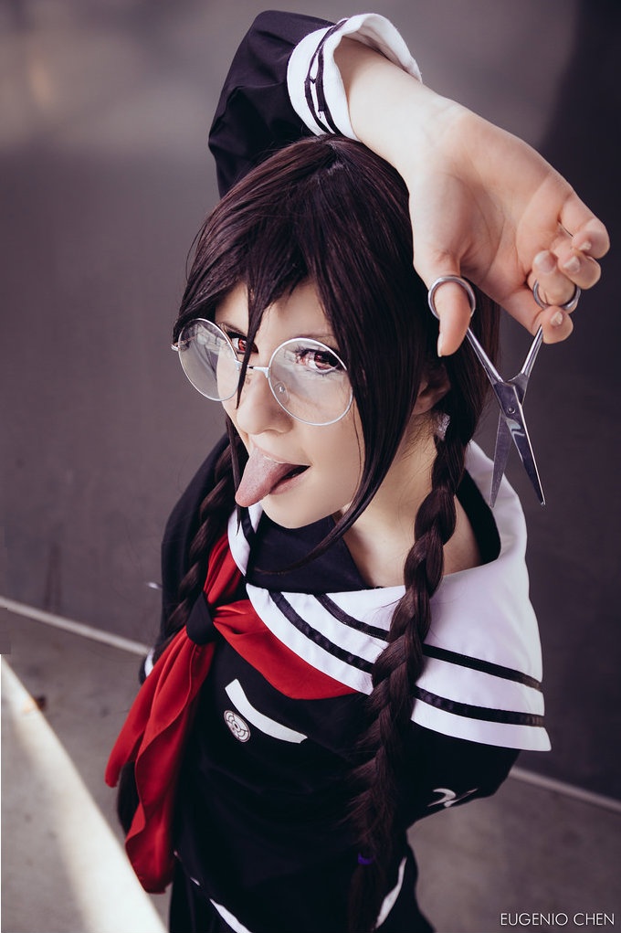 Danganronpa - Trigger Happy Havoc - Toko Fukawa (Genocider Sho) Cosplay - MartinaEdelstein #4 - expressive portrait Danganronpa - Trigger Happy Havoc - Toko Fukawa (Genocider Sho) Cosplay - MartinaEdelstein #4 - expressive portrait