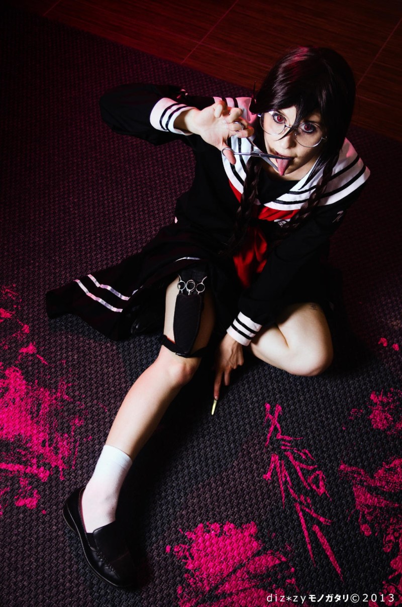 Danganronpa - Trigger Happy Havoc - Toko Fukawa (Genocider Sho) Cosplay - MartinaEdelstein #8 - soft focus shot Danganronpa - Trigger Happy Havoc - Toko Fukawa (Genocider Sho) Cosplay - MartinaEdelstein #8 - soft focus shot