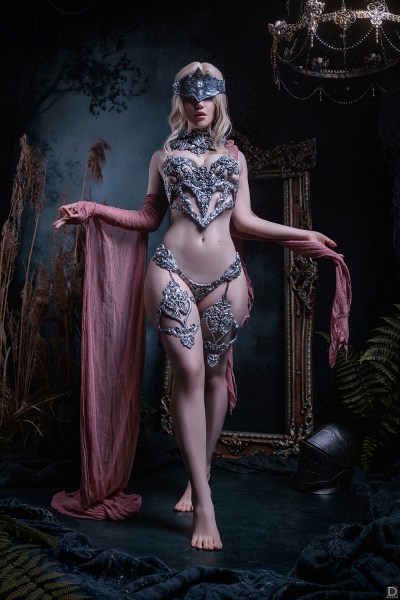 Dark Souls 3 - Fire Keeper (Lingerie) Cosplay