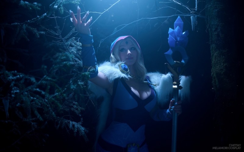 Dota 2 - Rylai (Crystal Maiden) Cosplay - professional cosplay study