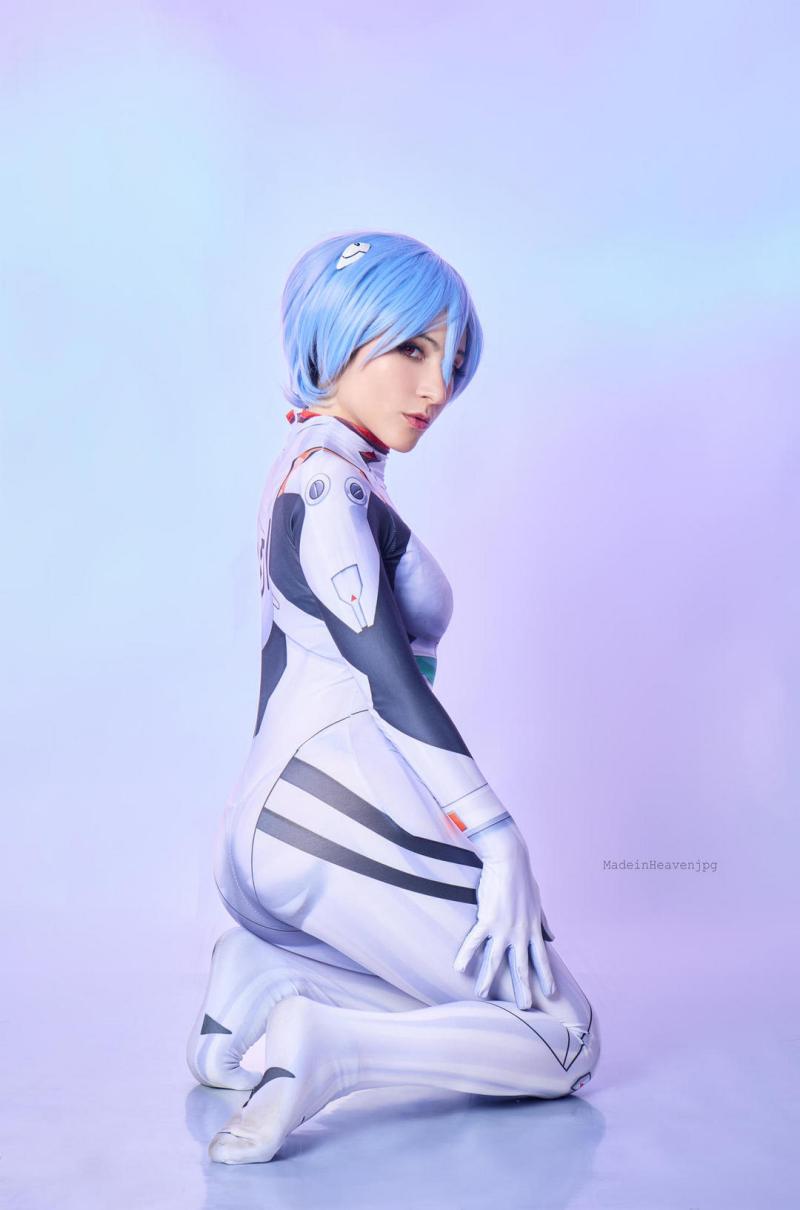 Evangelion - 3.0 You Can (Not) Redo - Rei Ayanami Cosplay - full body port.