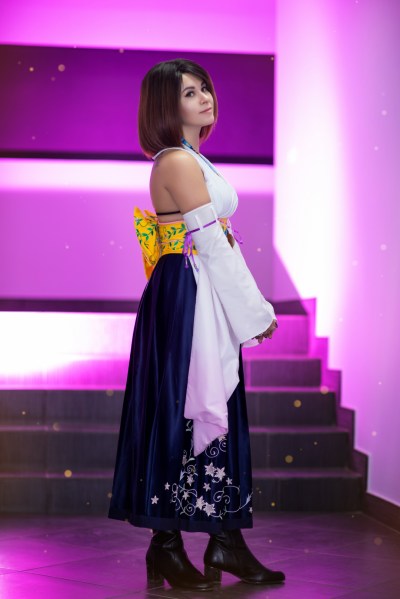Final Fantasy 10 - Yuna Cosplay
