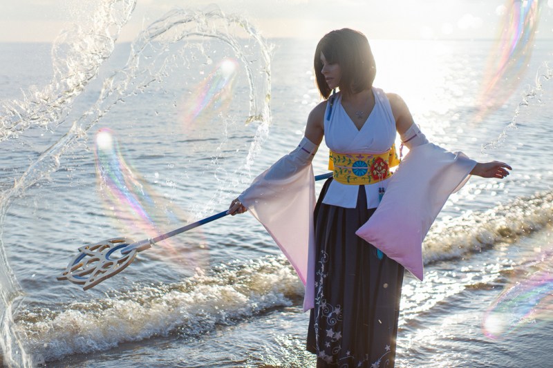 Final Fantasy 10 - Yuna Cosplay character costume portrait