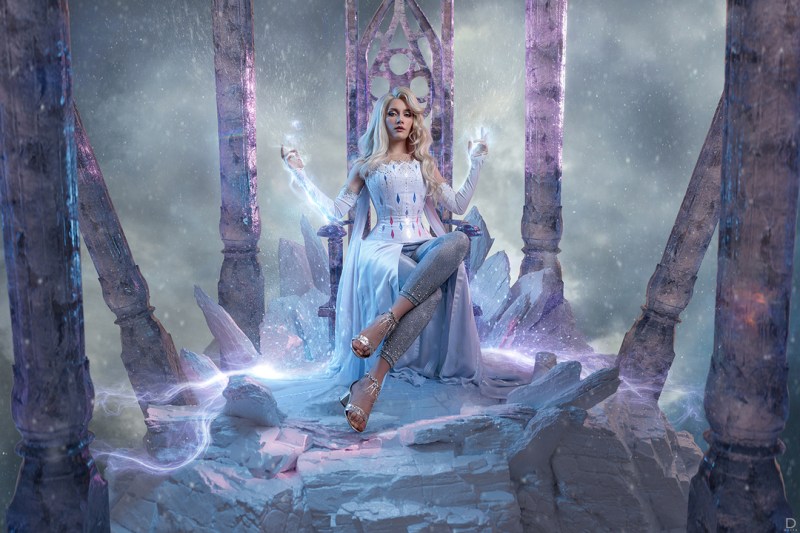 Frozen 2 - Elsa Cosplay character portrait photography