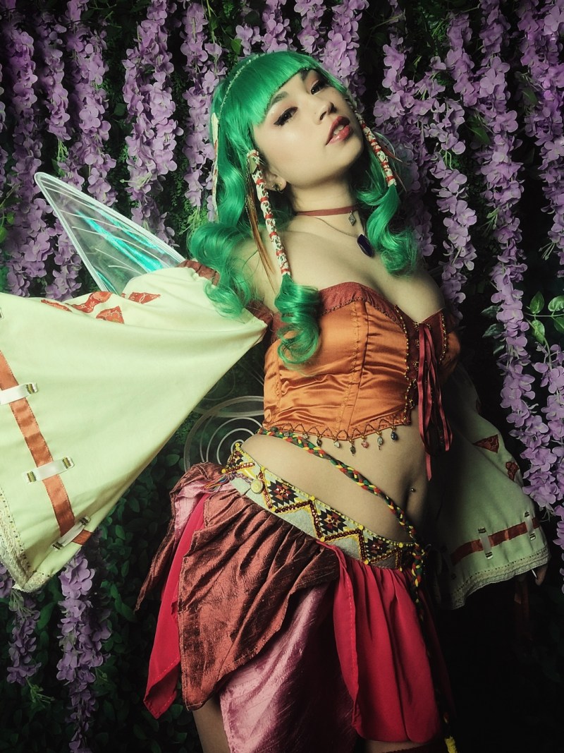 Grandia - Feena Cosplay full body character photo