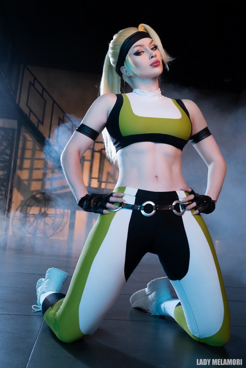 Mortal Kombat 1 - Sonya Amanda Blade Cosplay - costume show