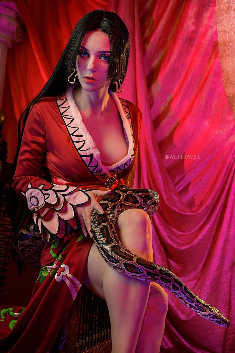 One Piece - Boa Hancock (Pirate Empress) Cosplay - AGflower #18 - cinematic portrait