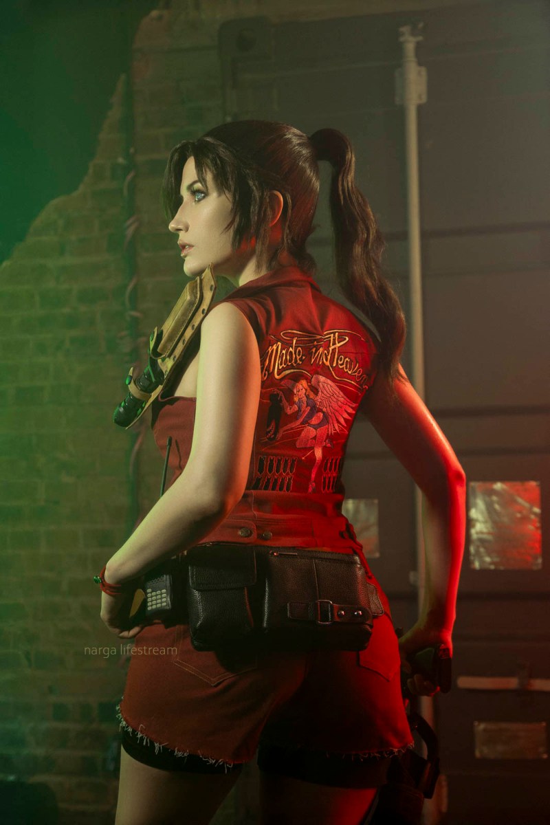 Resident Evil 2 - Remake - Ada Wong Cosplay character costume portrait