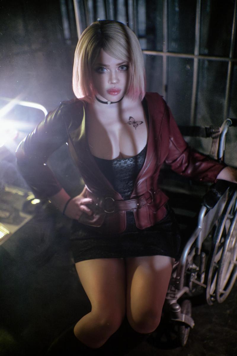Silent Hill 2 - Maria Cosplay full body portrait