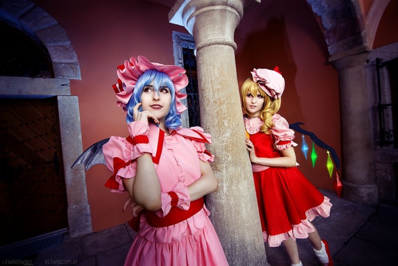 Touhou Project - Embodiment of Scarlet Devil - Remilia Scarlet & Flandre Scarlet Cosplay - anime costume Touhou Project - Embodiment of Scarlet Devil - Remilia Scarlet & Flandre Scarlet Cosplay - anime costume
