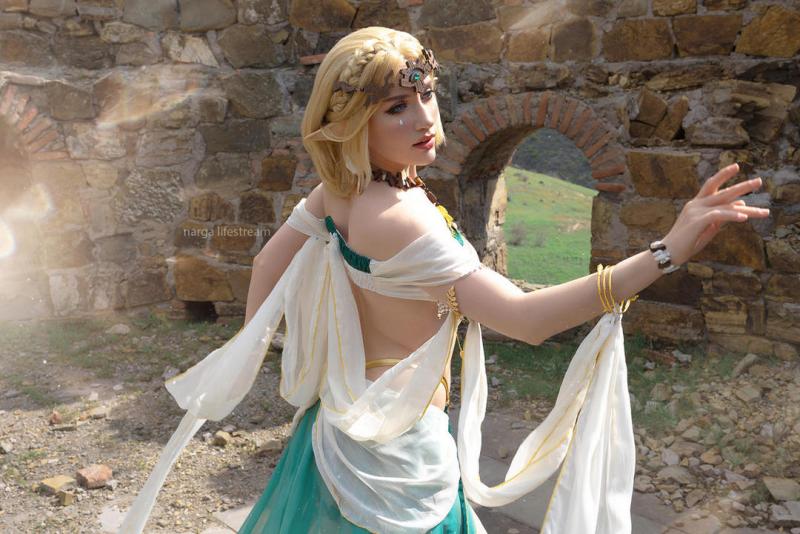 The Legend of Zelda - Tears of the Kingdom - Princess Zelda Cosplay - inspired capture