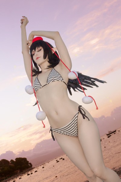 Touhou Project - Aya Shameimaru (Bikini) Cosplay