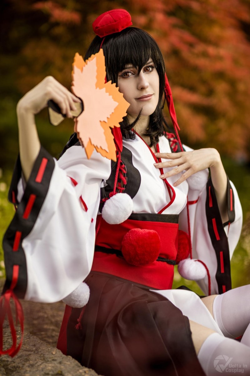Touhou Project - Aya Shameimaru Cosplay - MartinaEdelstein #09 - character costume portrait