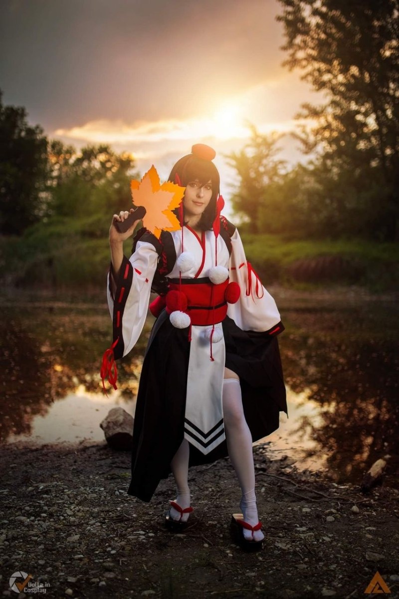 Touhou Project - Aya Shameimaru Cosplay - MartinaEdelstein #12 - full body portrait