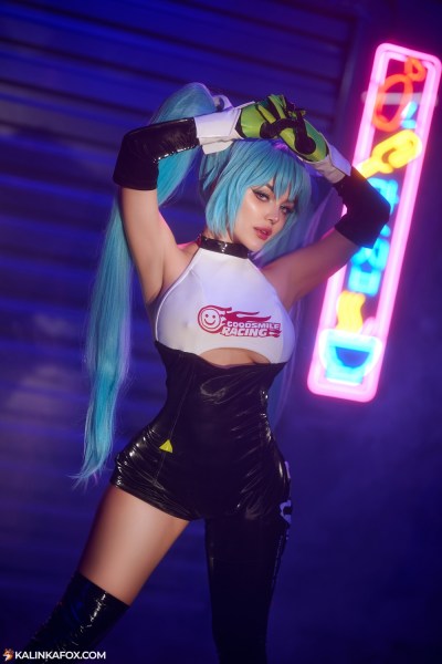 Vocaloid - Hatsune Miku Cosplay