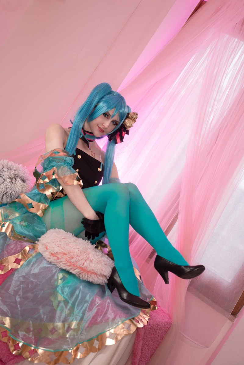 Vocaloid - Hatsune Miku (Valentines) Cosplay - MartinaEdelstein #02 - costume show
