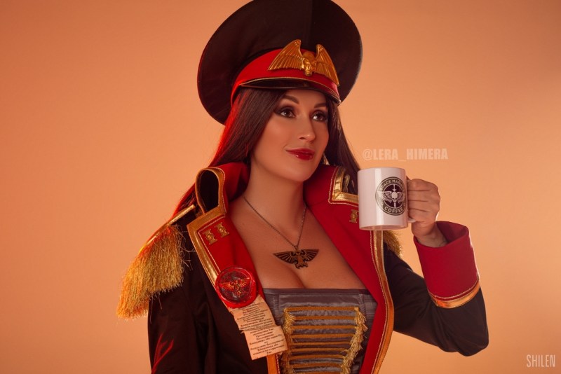 Warhammer 40 000 - Varies (Commissar) Cosplay full length photo