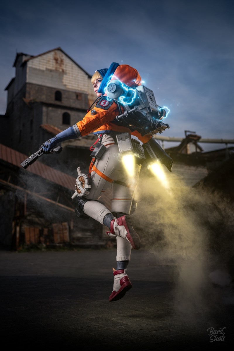 Apex Legends - Natalie Paquette (Wattson) Cosplay - ThanatosArts #01 - inspired capture