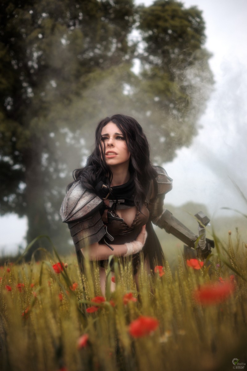 Berserk - Guts (Female) Cosplay - ThanatosArts #01 - professional character photography