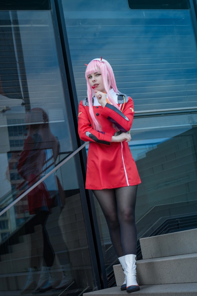 DARLING in the FRANXX - Zero Two Cosplay - ThanatosArts #02 - authentic costume view DARLING in the FRANXX - Zero Two Cosplay - ThanatosArts #02 - authentic costume view