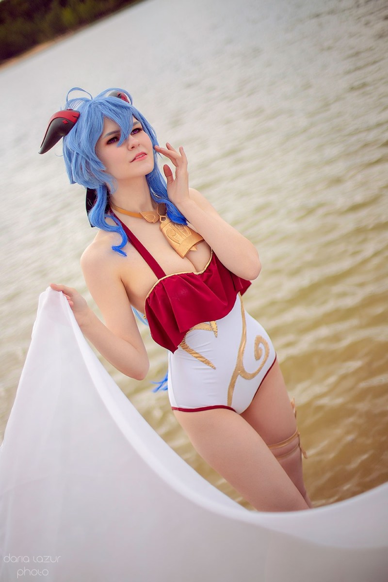 Genshin Impact - Ganyu (Summer) Cosplay - Daria Lazur #02 - cinematic costume portrait
